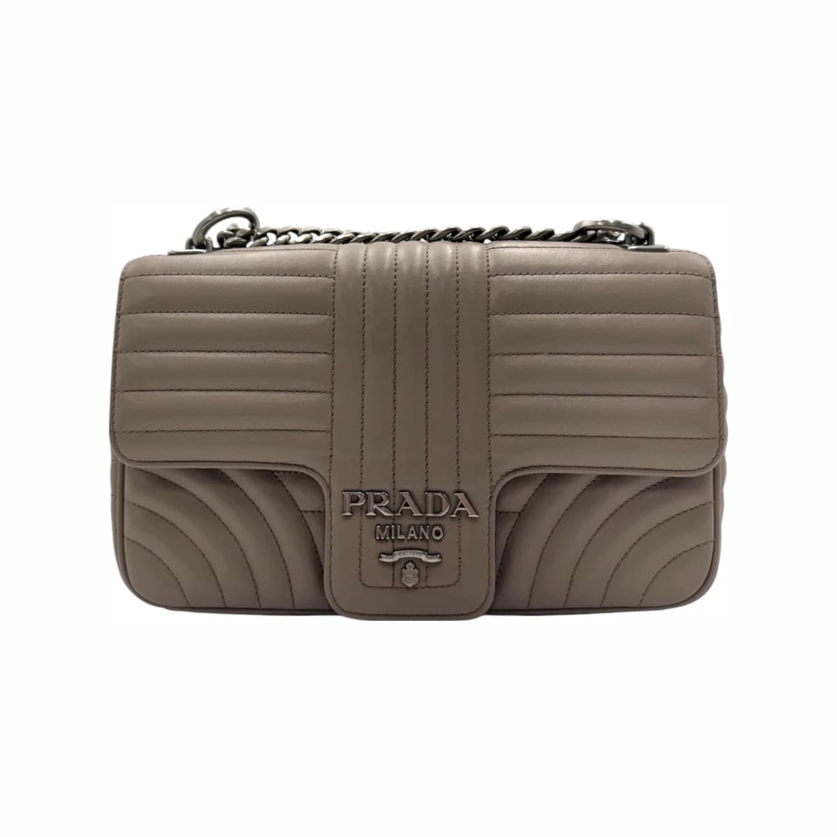 PRADA 프라다 베이지 계열 소프트 카프 레더 다이어그램 플랩 체인 숄더백 가죽