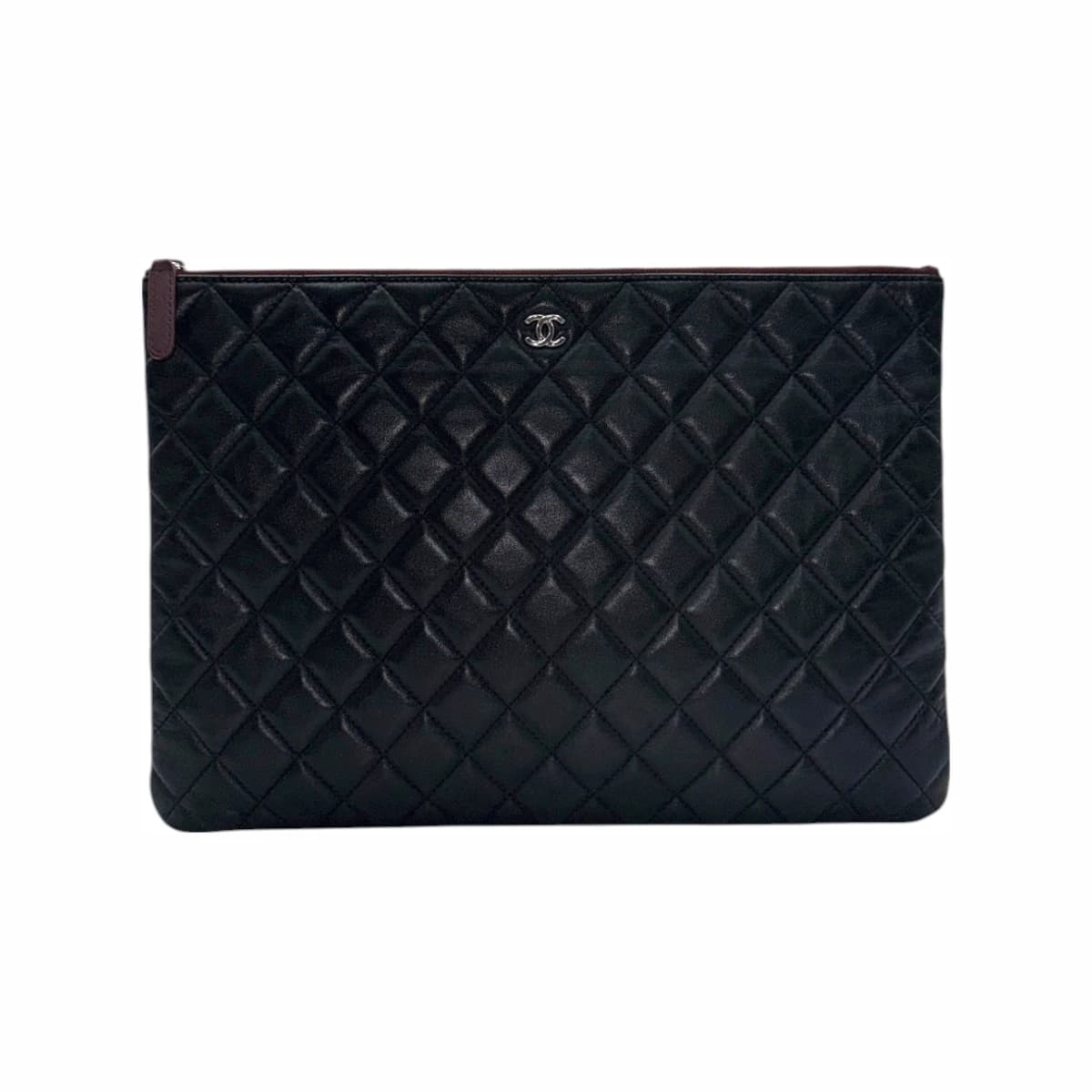 CHANEL 샤넬 블랙 램스킨 클래식 라지 클러치백(22번대)