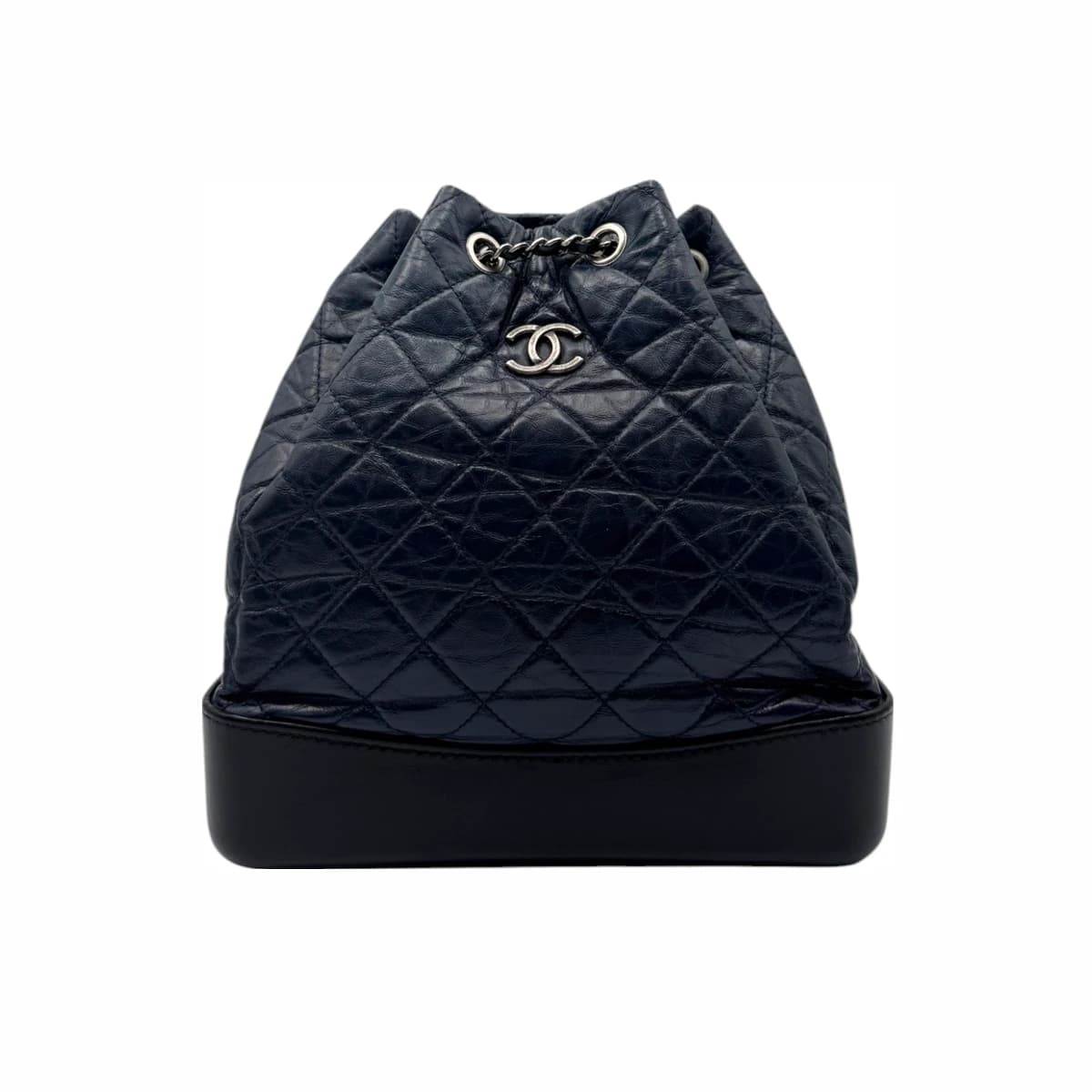 CHANEL 샤넬 다크 네이비 레더 가브리엘 미디움 백팩(24번대) 가죽