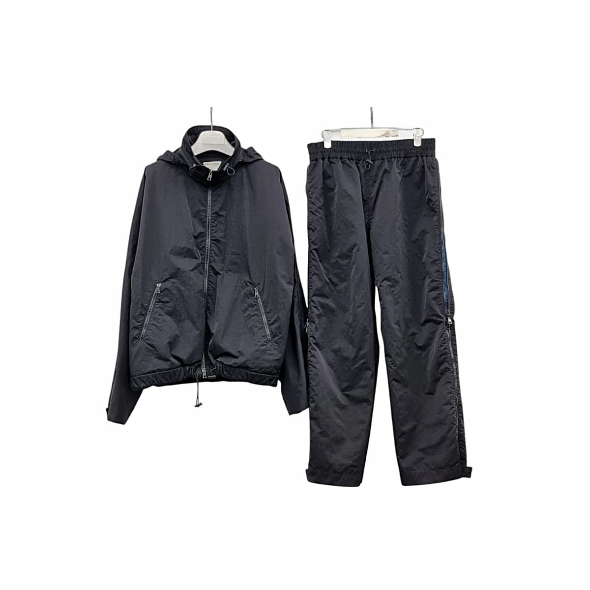 BOTTEGA VENETA 보테가베네타 콘트라스트 트랙 자켓 팬츠 셋업 L L