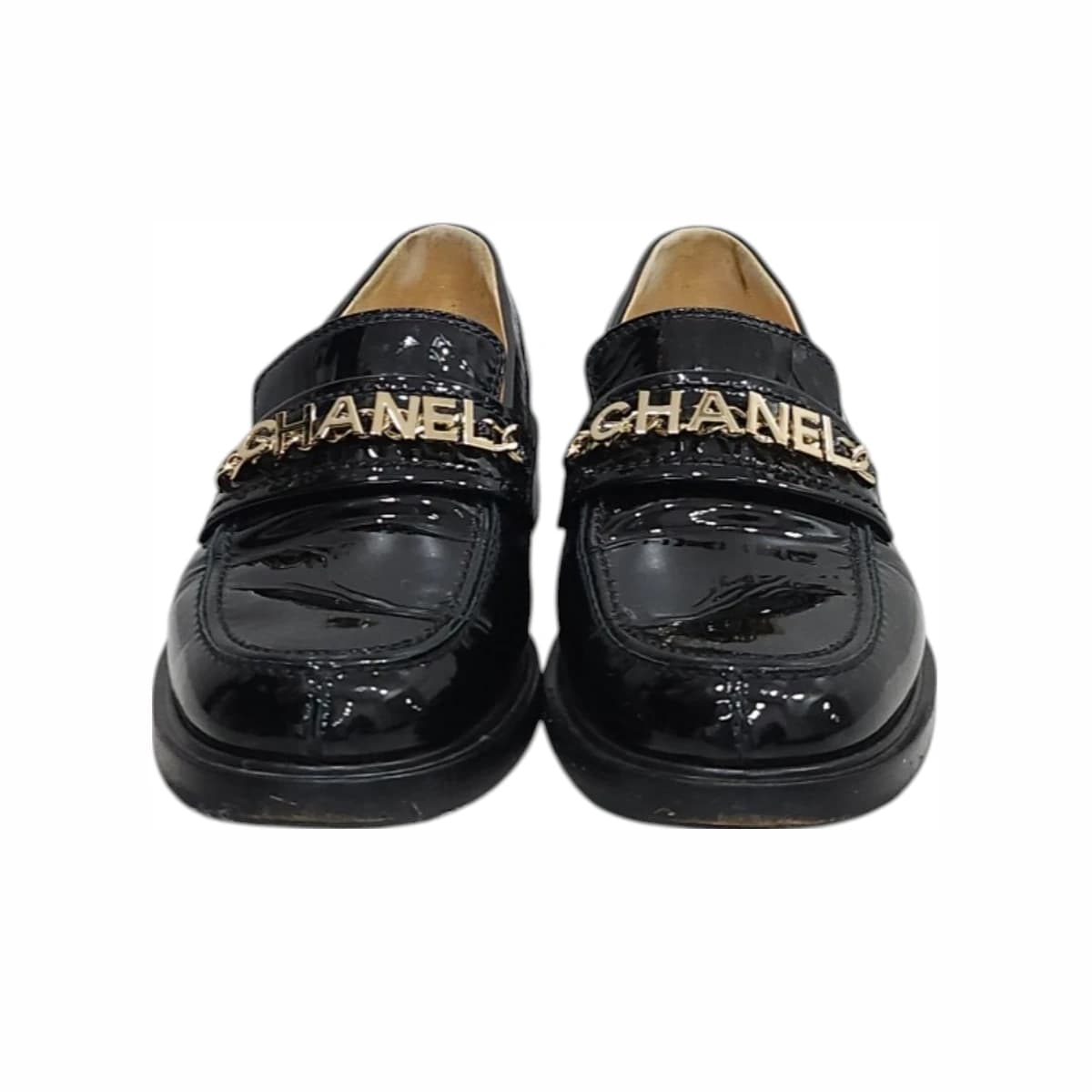 CHANEL 샤넬 블랙 페이던트 에나멜 체인 로퍼 37.5 페이턴트