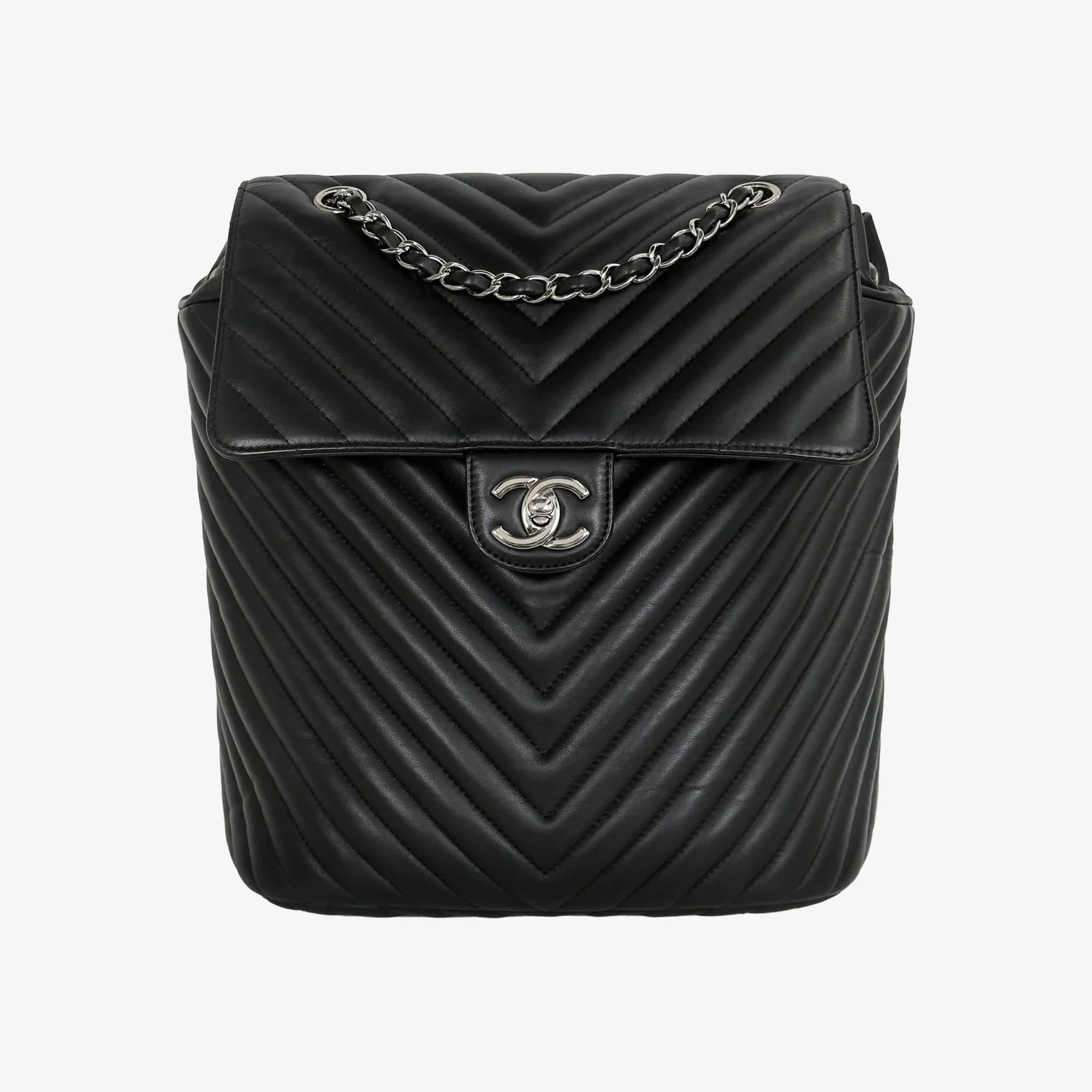 CHANEL 샤넬 퀼팅 체인 핸들 버킷백 블랙